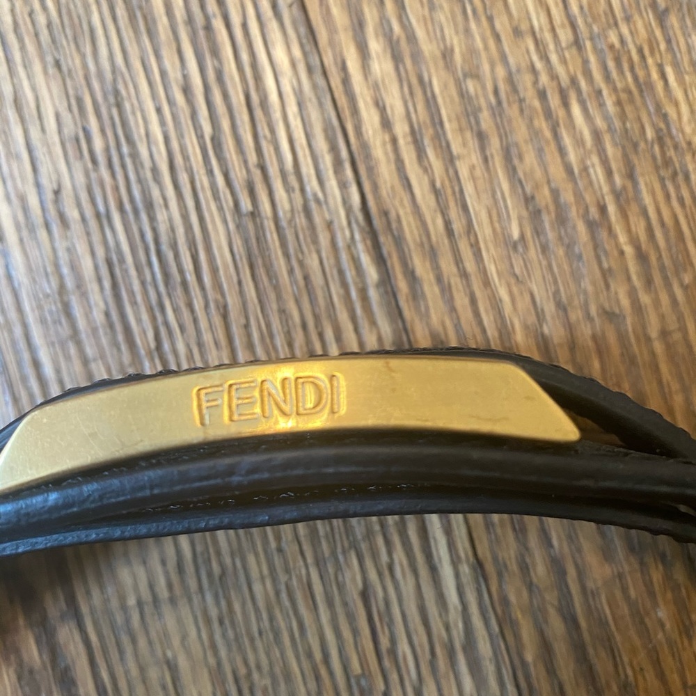 Fendi leather baguette bag - Picture 14 of 16